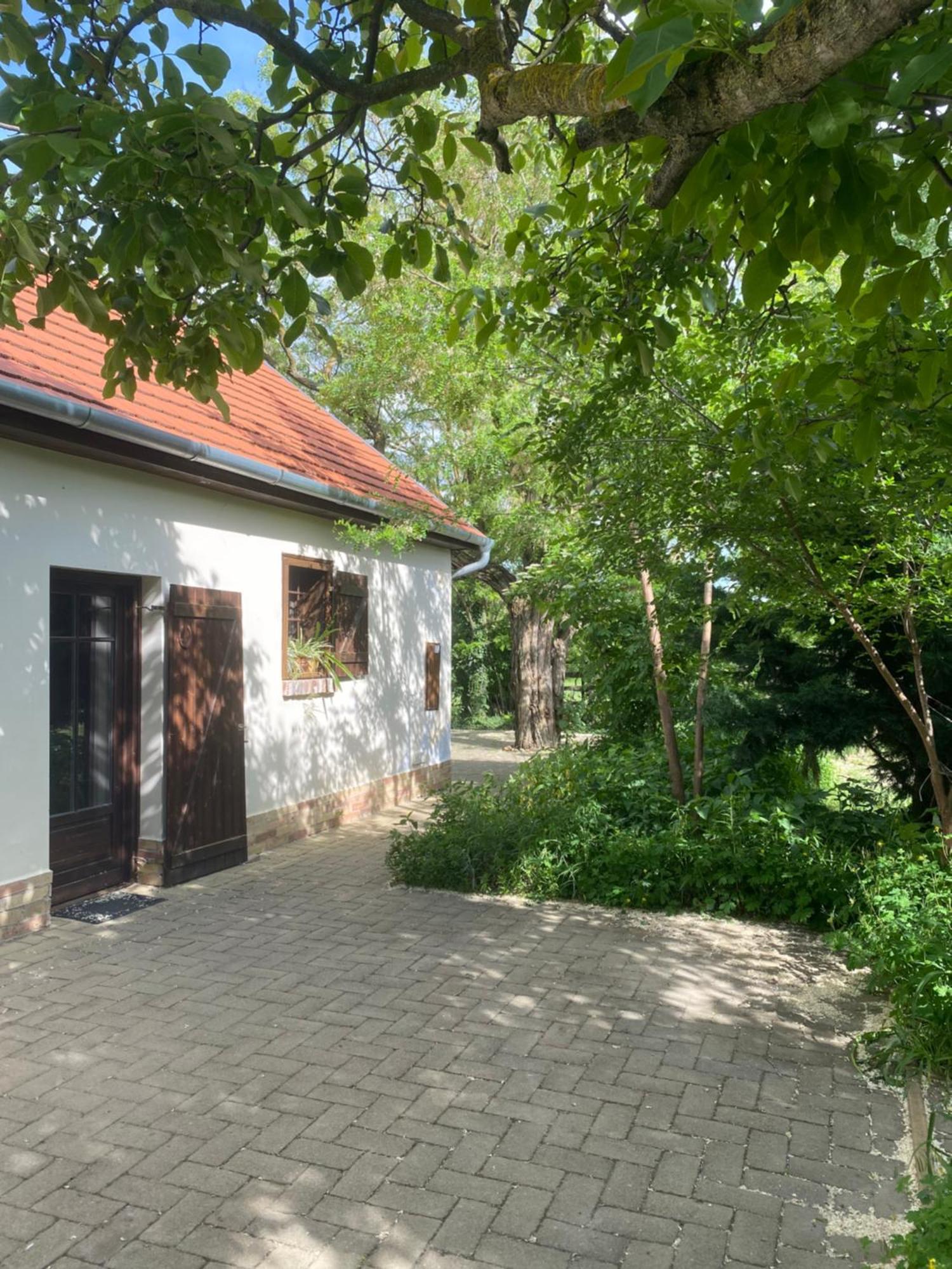 Apartament Racz Birtok Lajosmizse Zewnętrze zdjęcie